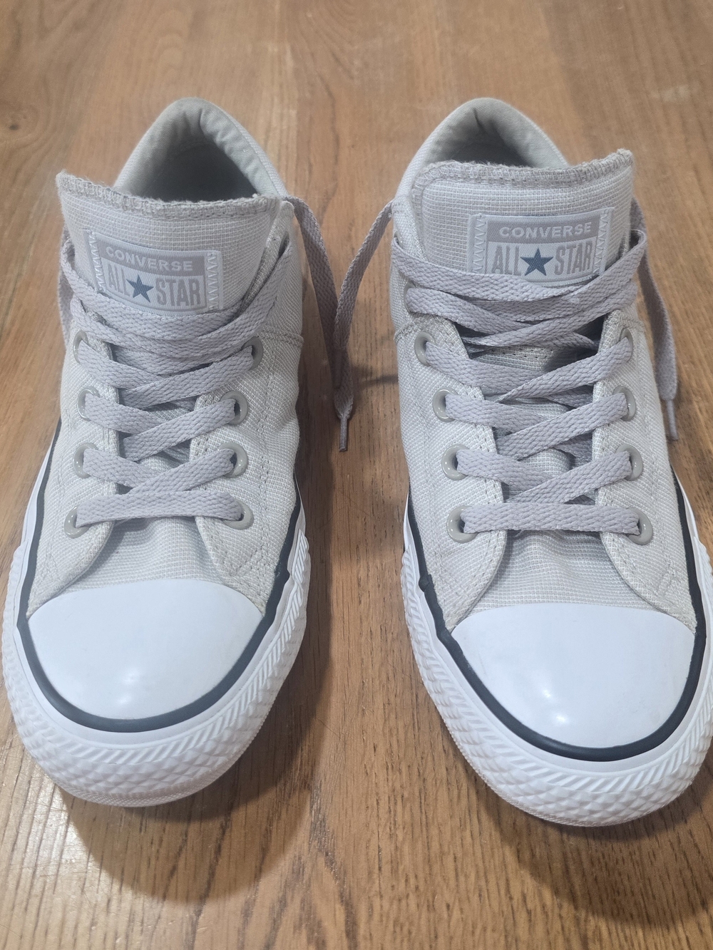 Converse All Star Women's Off White Low-Top Sneakers-Size 9